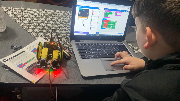 Coding with micro and Robotics