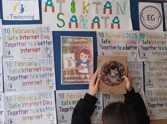 Ertuğrul Gazi Ortaokulu kodluyor