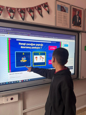 Güvenli ve Bilinçli İnternet Kullanımı