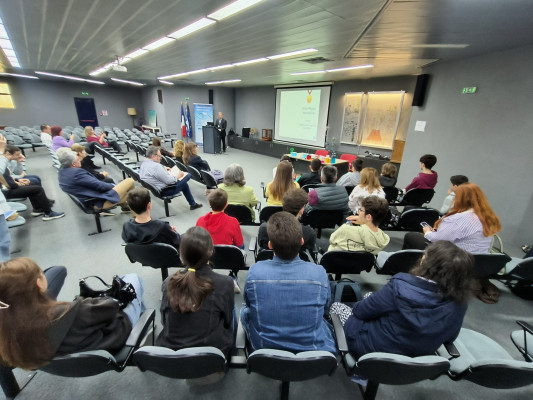 Visit to Pasteur Institute for the DNA Day