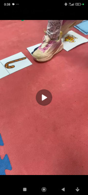 Decoramos el Árbol Mágico de la Navidad