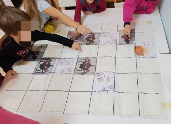 Trick or Treat? Η αστεία περιπέτεια του Bee-bot στο σκοτεινό κάστρο!