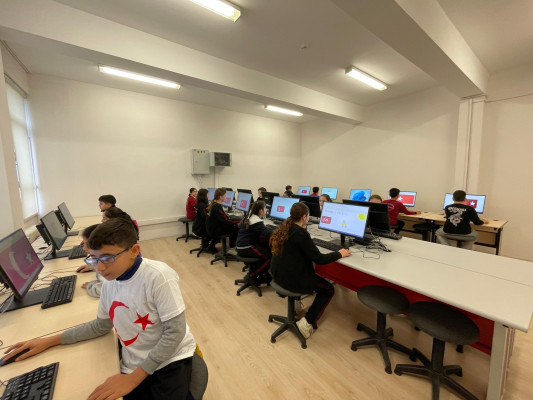 Güvenli İnternet Günü / Safer Internet Day