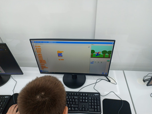 Kodlamayı Oyun Gibi Öğren: Scratch