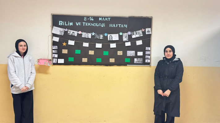 Bilim ve Teknoloji Haftası pano çalışması