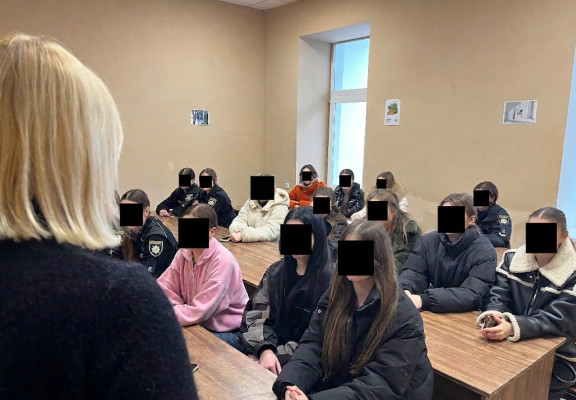 Girls in Digital Week (Дівчата у цифрових технологіях)