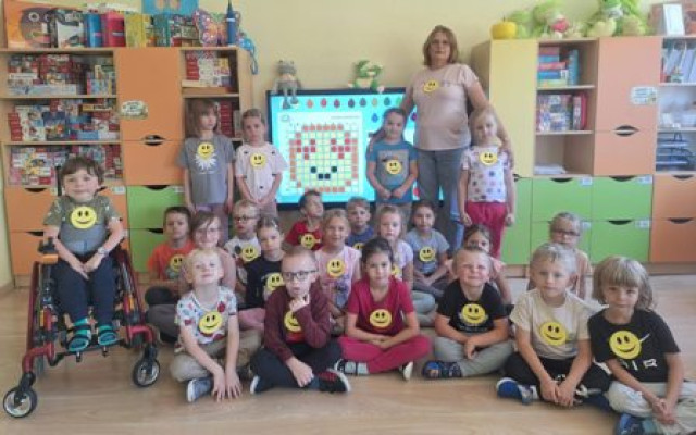 Światowy Dzień Uśmiechu z Kodowanie na dywanie