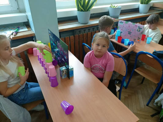 Łamigłówki i zadania logiczne bez komputera