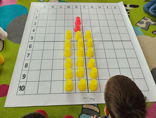 Świeca - PM nr 17 w Toruniu z Kodowanie na dywanie