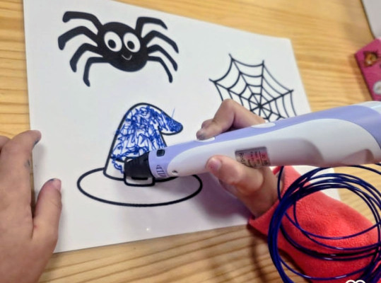 Constru-Spooky: Estampas y Sombras en 3D