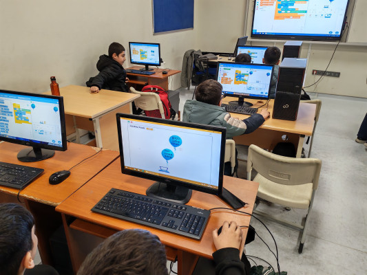 Güvenli İnternet Mini Oyunu