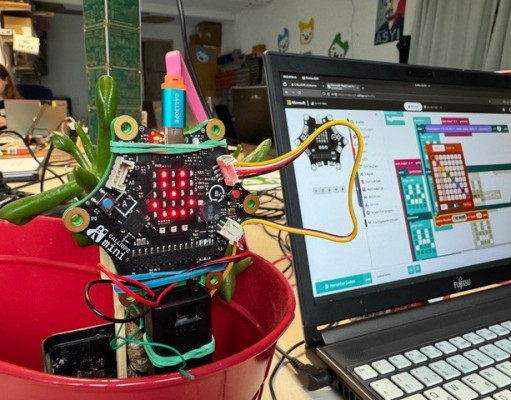Girls AG – Kreativ Tüfteln, Technik entdecken und programmieren