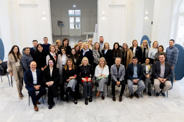 Панел-дискусијата „Вештачка интелигенција и иднината на образованието“