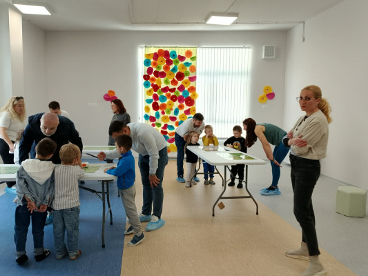 Демонстрации по станции и „дете учи родител“ на децата от 2А група