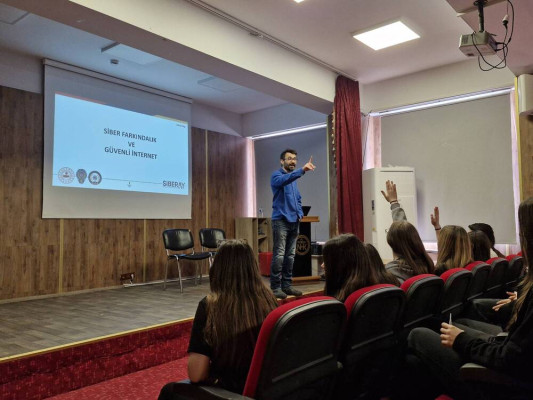 Kişisel Verileri Koruma Günü ve Siber Güvenlik